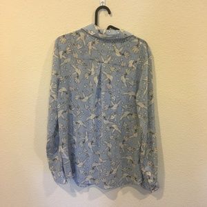 Marciano Tops - Marciano blue and white bird button down top Marciano Tops - Marciano blue and white bird button down top